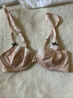 Victoria's Secret Satin Underwire Bra with White Lace